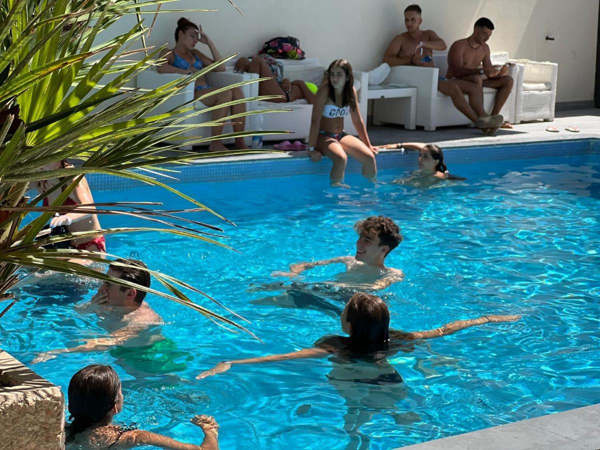 Apparthotel Ardea Riccione Eksteriør bilde