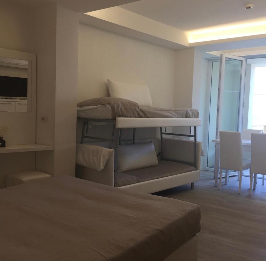 Apparthotel Ardea Riccione Eksteriør bilde